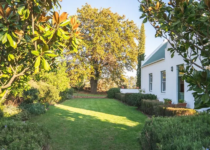 Huckleberry House - La Bruyere Farm